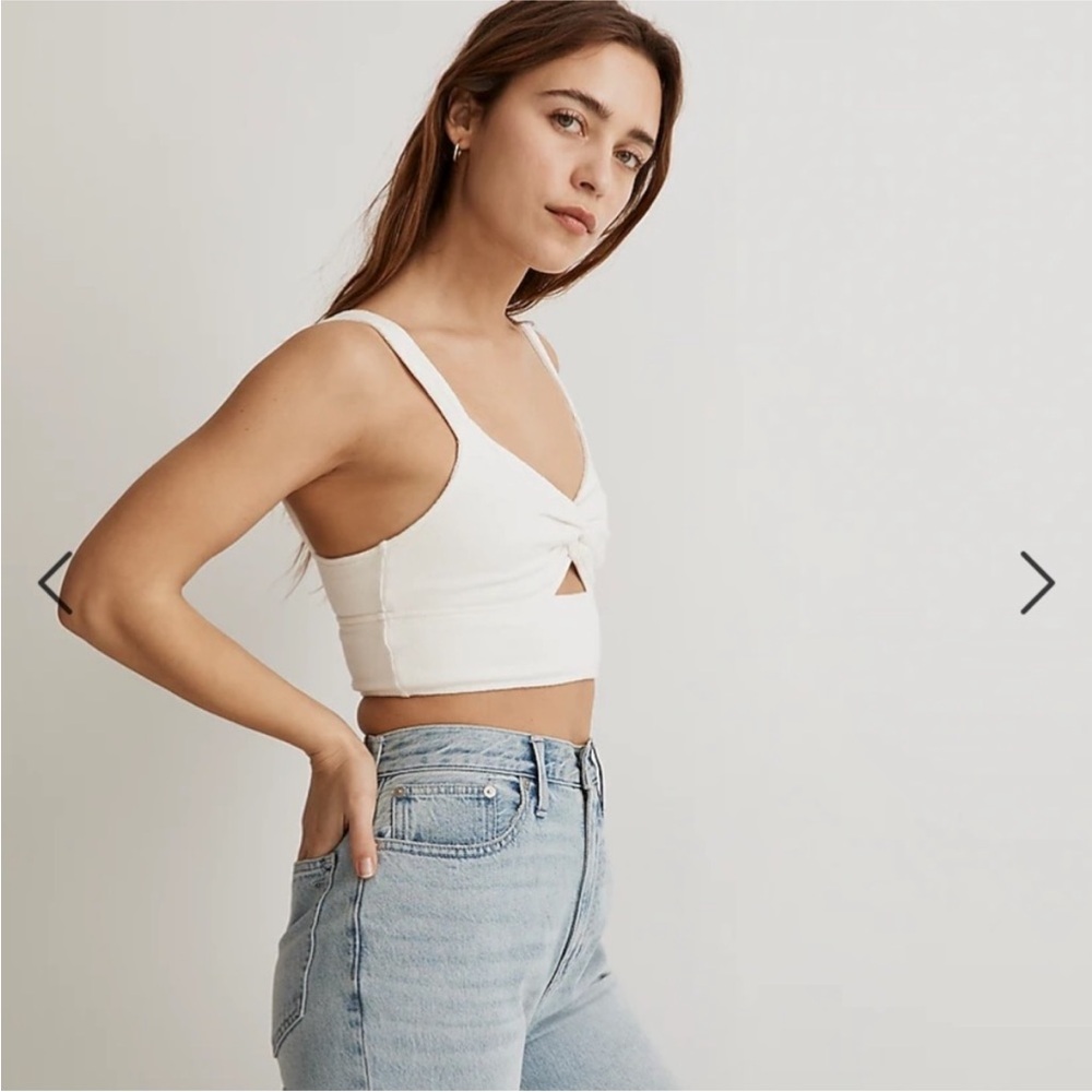 | madewell • textured cutout knot front cropped tank top • large | - Picture 4 of 15